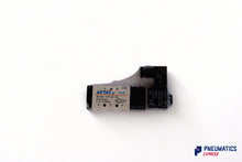 Load image into Gallery viewer, Airtac 4V11006C Solenoid Valve (AC 110v)