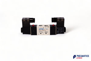 Airtac 4V220-08 C Solenoid Valve (AC 110v)