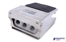 Load image into Gallery viewer, Mindman MVFA-240-8A Foot Pedal Valve (1/4&quot;)