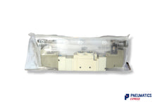 Load image into Gallery viewer, SMC SY7420-5DZ-02F-F2-Q Solenoid Valve