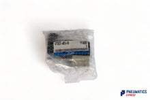 Load image into Gallery viewer, SMC VT307-4D-01F-Q Solenoid Valve