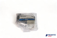 Load image into Gallery viewer, SMC VT307-4D-01F-Q Solenoid Valve