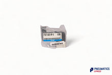 Load image into Gallery viewer, SMC EVT307-4DZ-01F-Q Solenoid Valve