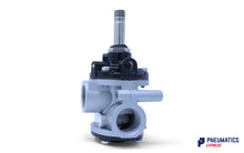 Load image into Gallery viewer, Univer AG-3041 Poppet Valve for Vacuum, 3/4&quot; 3/2 Way Normally Open