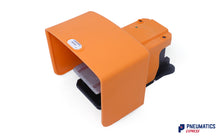 Load image into Gallery viewer, Univer AM-5001 Pneumatic Foot Valve (1/4&quot;)